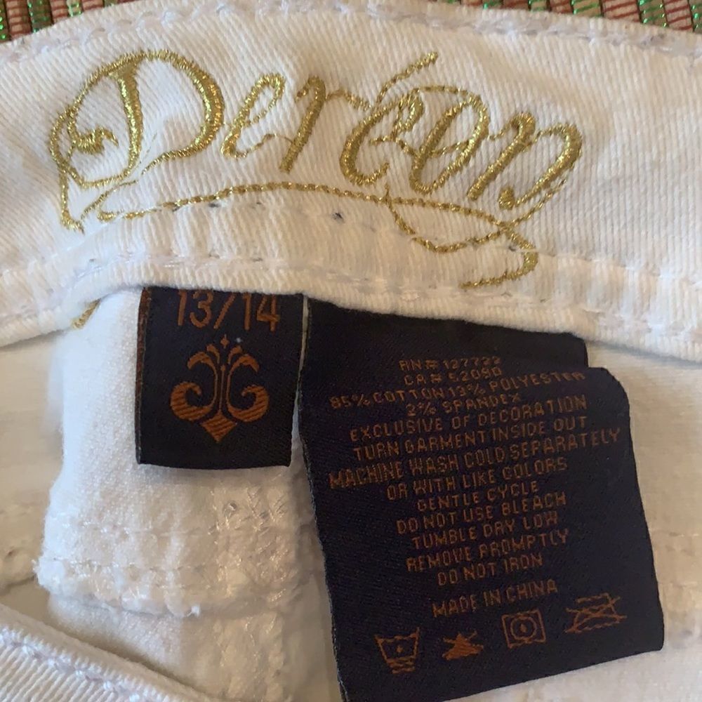 Deréon White Capris - Picture 6 of 8